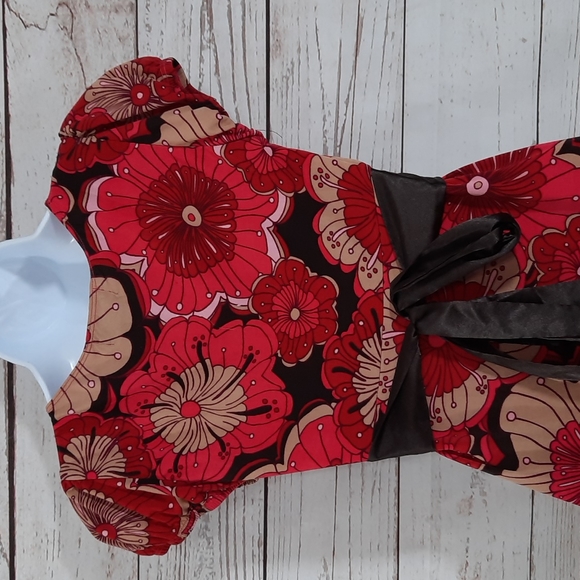 Hot Tempered Top - Picture 5 of 6